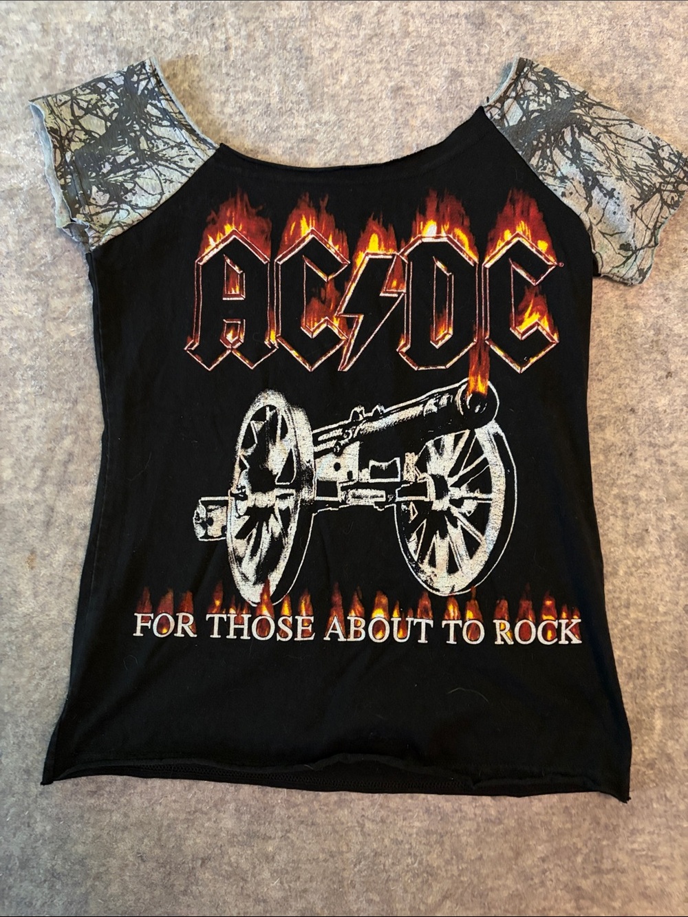 AC/DC Black Graphic Tee with Gray Patterned Cap Sleeves
